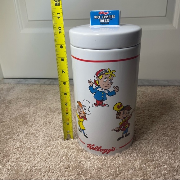 Vintage 1999 Kellogg’s Rice Krispies Treats Canister - Picture 4 of 4